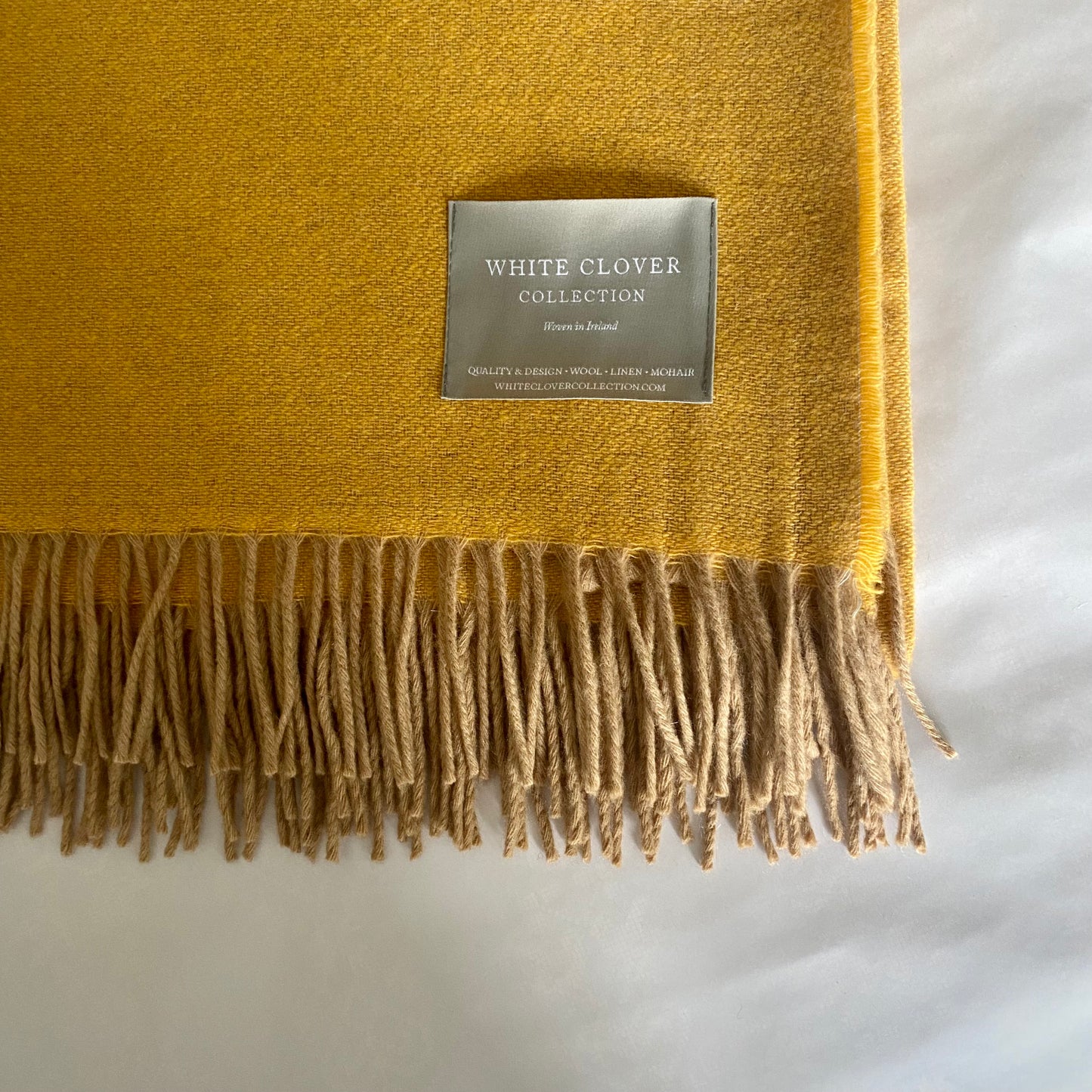 Luxury Cashmere Throw - Goldstone and Camel