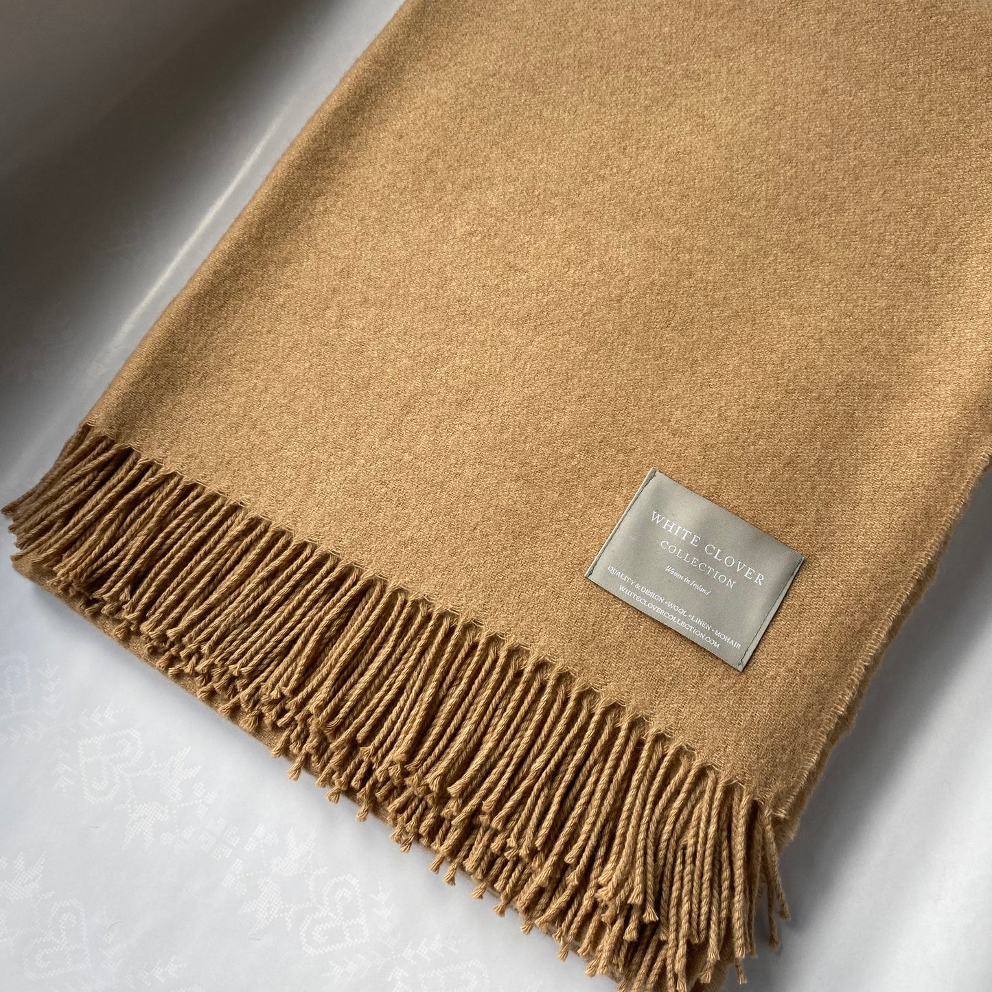 Luxury Cashmere Throw - Classic Camel