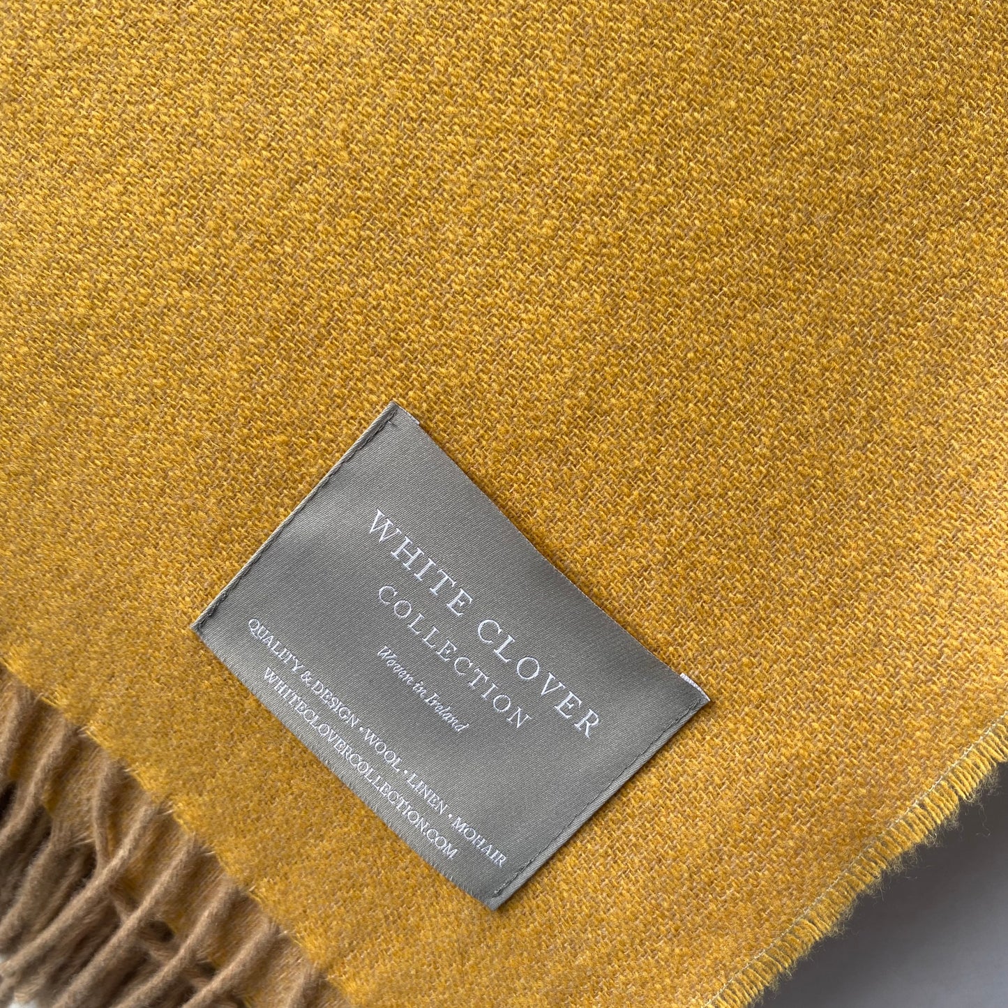 Luxury Cashmere Throw - Goldstone and Camel